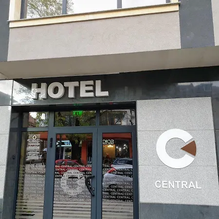 централ Hotel *